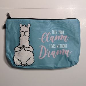 Cosmetic bag llama design
